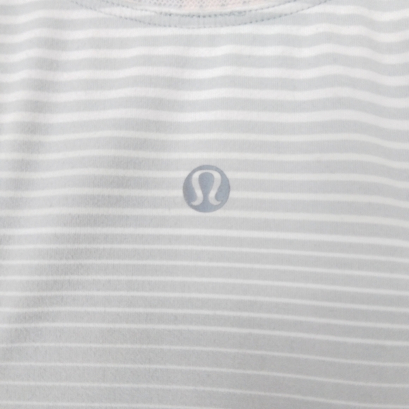Lululemon Think Fast Active Tank Size 4 - Picture 6 of 8